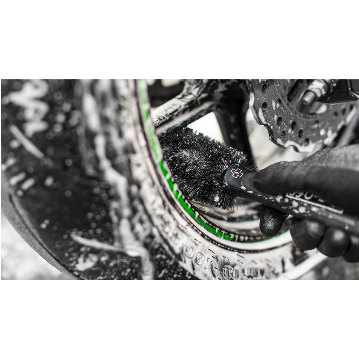Ščetka za čiščenje WHEEL & COMPONENT BRUSH Muc-Off